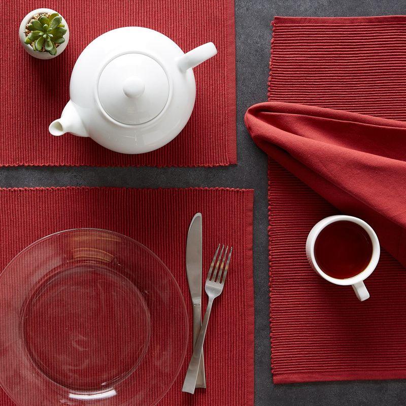 DII Ribbed Solid Placemat Set 6 Piece, Barn Red, 13x19"