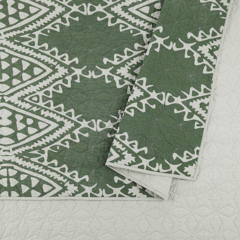 Aisha 3-Piece Quilt set by Justina Blakeney