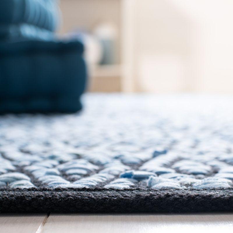 Montauk MTK621 Hand Woven Indoor Area Rug - Green/Black - 6'x6' - Safavieh