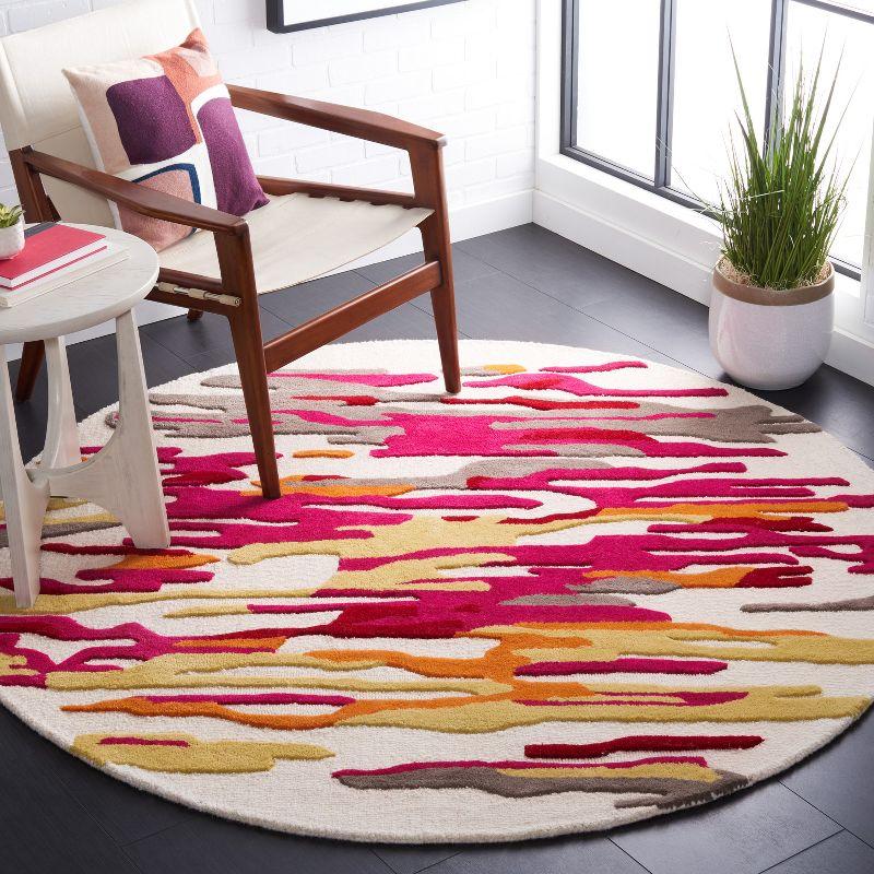 Rodeo Drive RD858 Hand Tufted Area Rug  - Safavieh