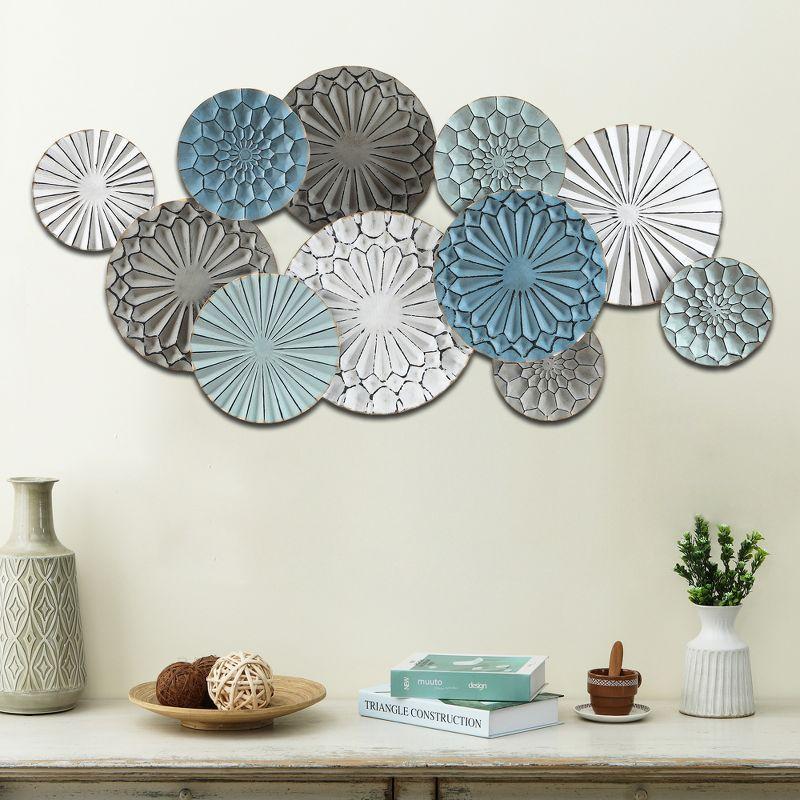 LuxenHome Multi-Color Metal Floral Layered Plates Wall Decor Multicolored