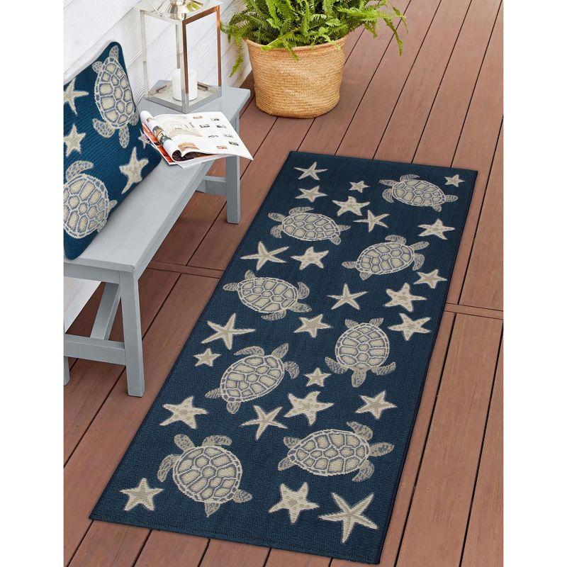 Liora Manne Marina No Decorative Addition Indoor/Outdoor Throw Pillow