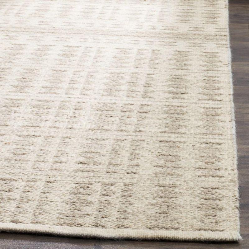 Kilim KLM350 Hand Woven Area Rug - Ivory/Light Grey - 5'x8' - Safavieh
