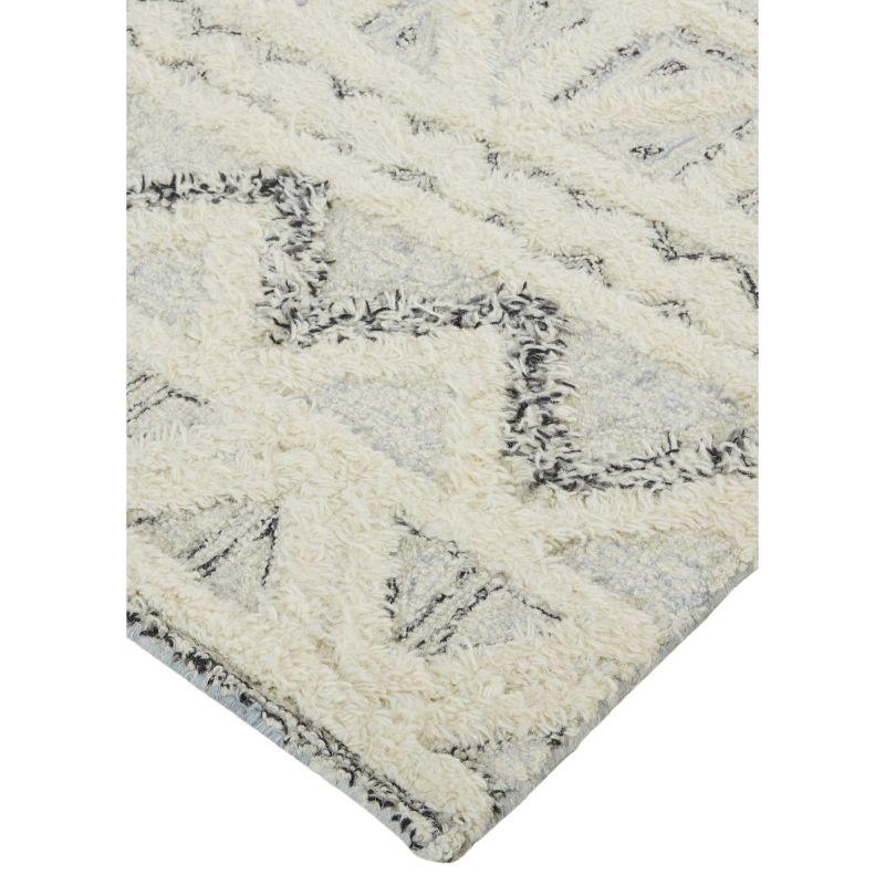 Anica Transitional Geometric Ivory/Black Area Rug