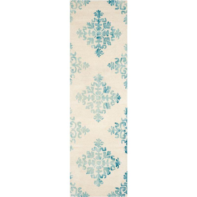 Dip Dye DDY720 Hand Tufted Area Rug  - Safavieh