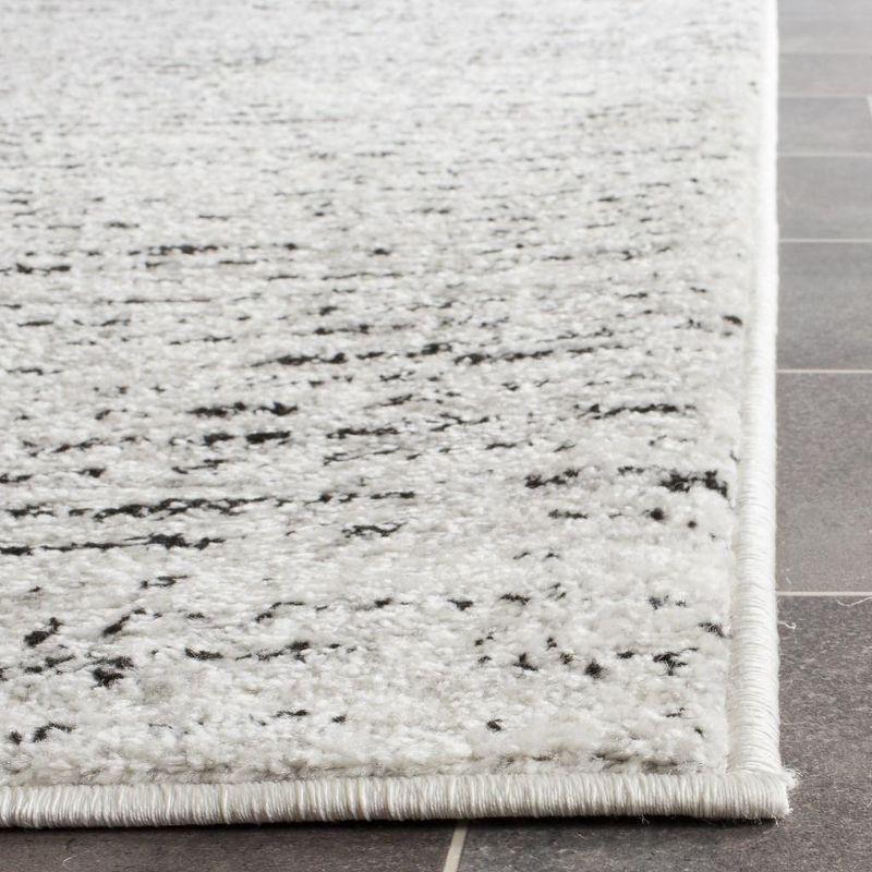 Adirondack ADR117 Machine Made Indoor Runner - Ivory/Silver - 2'-6"x22' - Safavieh