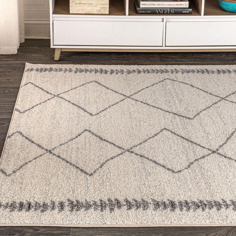 4'x6' Zaina Moroccan Beni Souk Area Rug, Cream/Gray - JONATHAN Y