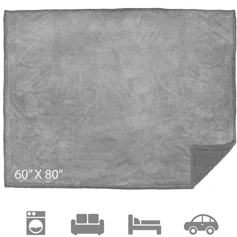 Pavilia Hand Woven Throw Blanket