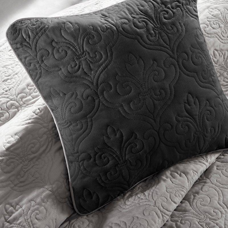 Attingham 7 Piece Quilt Set with Euro Shams and Throw Pillows