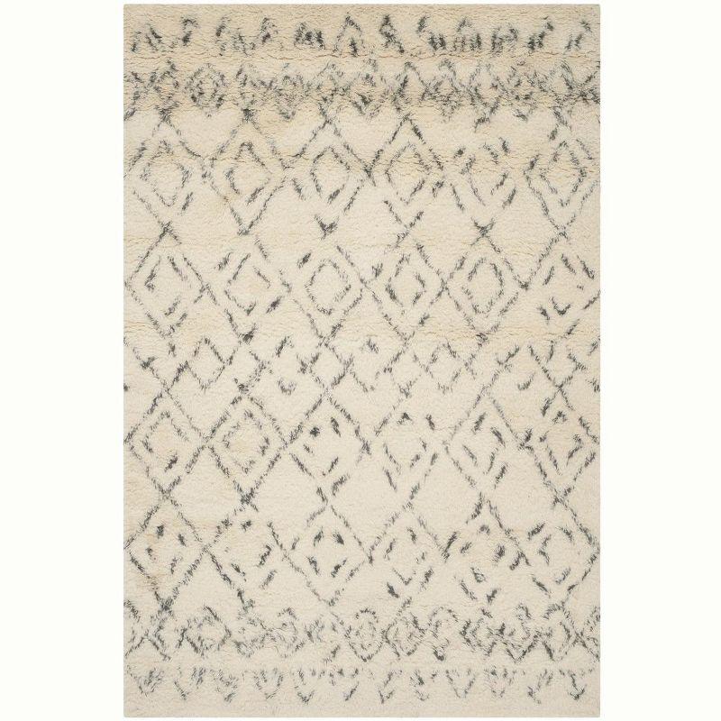 Casablanca CSB845 Hand Tufted Area Rug  - Safavieh