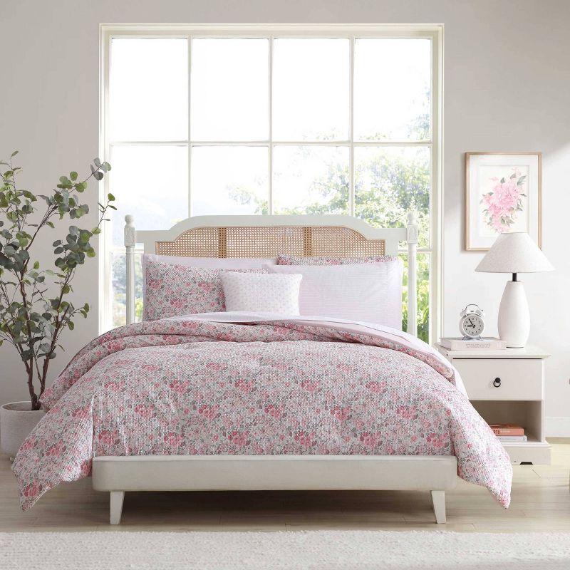 Laura Ashley Quartet Pink Reversible Easy Care Dorm Bonus Bed Set