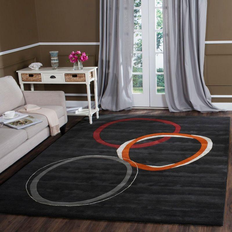 Soho SOH306 Hand Tufted Area Rug  - Safavieh