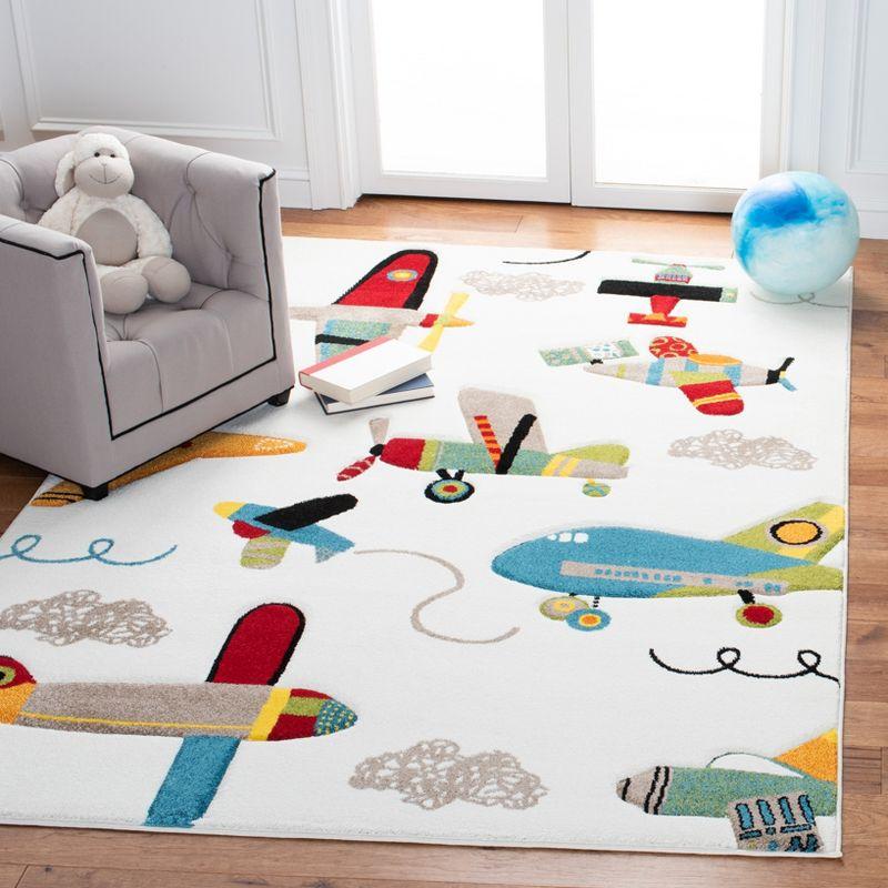 Ivory Round Non-slip Synthetic Kids Rug, 59"