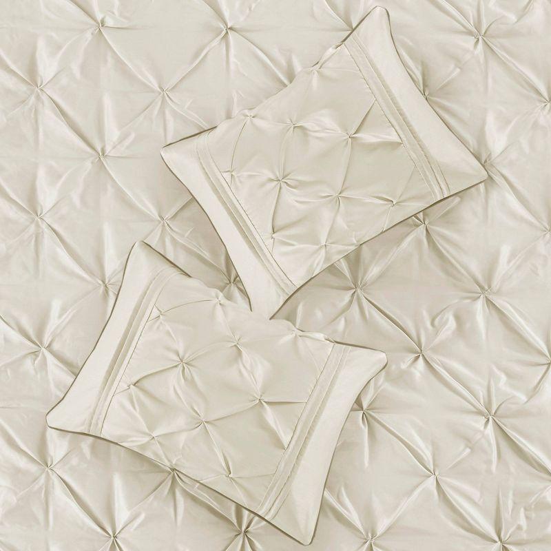 Madison Park Laurel 7 Piece Tufted Comforter Set