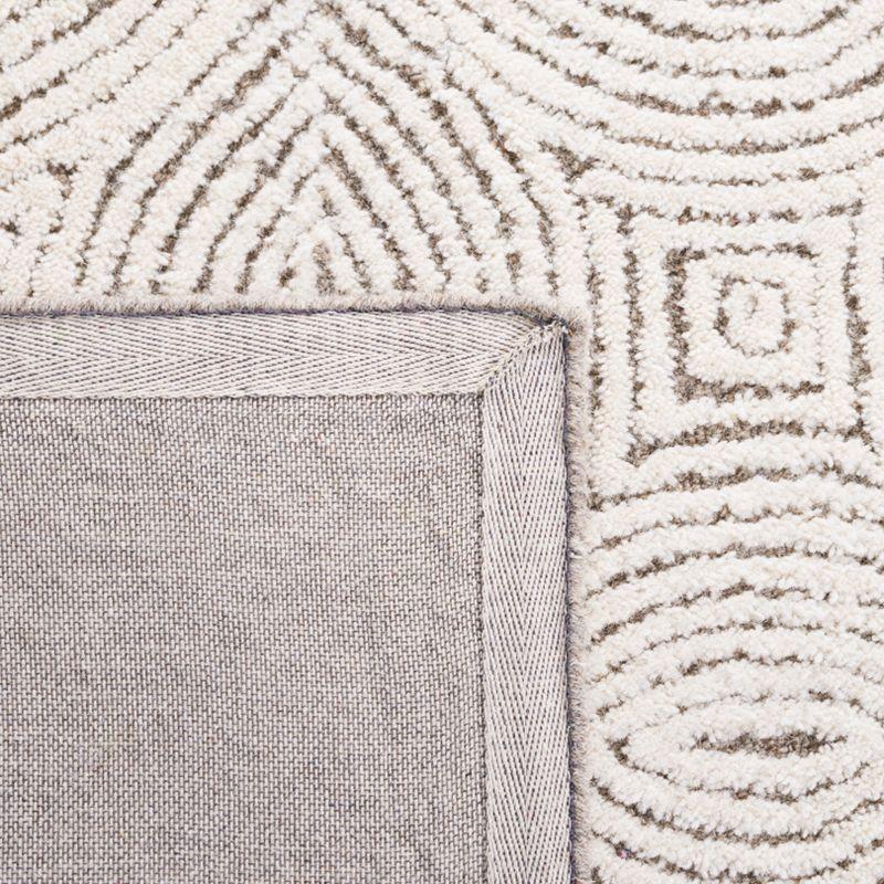 Abstract ABT575 Handmade Indoor Accent Rug - Beige/Ivory - 3'x5' - Safavieh