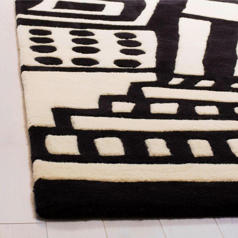 Fifth Avenue FTV124 Hand Tufted Area Rug  - Safavieh