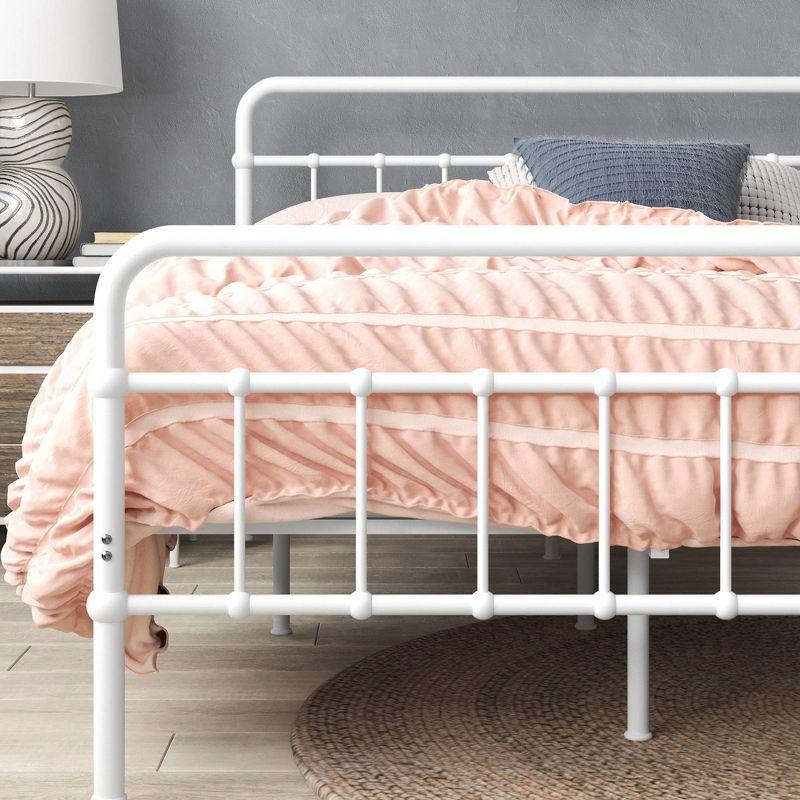 Florence 42" Modern Farmhouse Metal Platform Bed