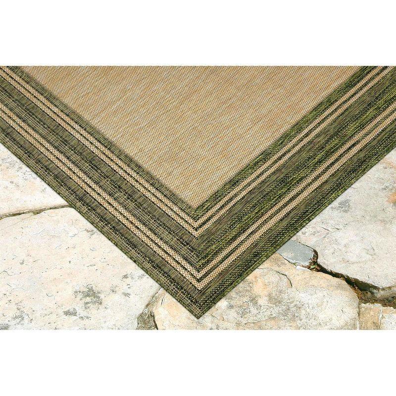 Liora Manne Carmel  Indoor/Outdoor Rug  Green..