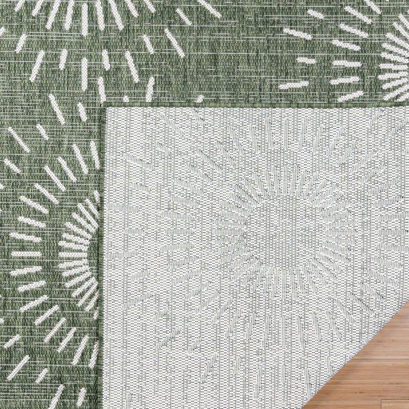 Paseo Tiaret Modern Tribal Sun Burst Green/Beige/Ivory Indoor / Outdoor Flatweave Polypropylene Area Rug