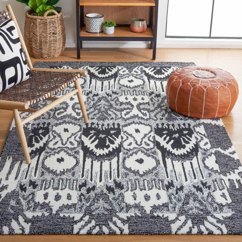 Bohemian Bliss Black & Ivory Hand-Tufted Wool Area Rug 8' x 10'