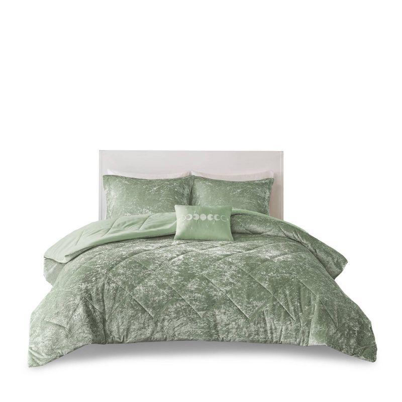 Intelligent Design Alyssa Velvet Quilted Diamond Ultra Soft Comforter Set