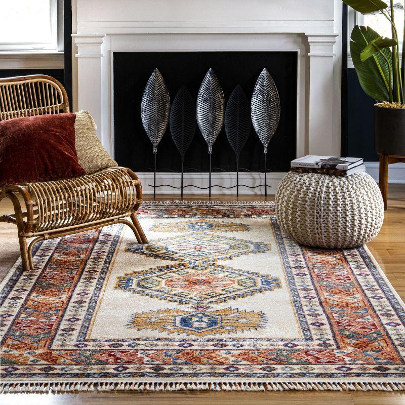 Nuloom Clemence Honor Medallion Indoor Area Rug, 3' x 5'