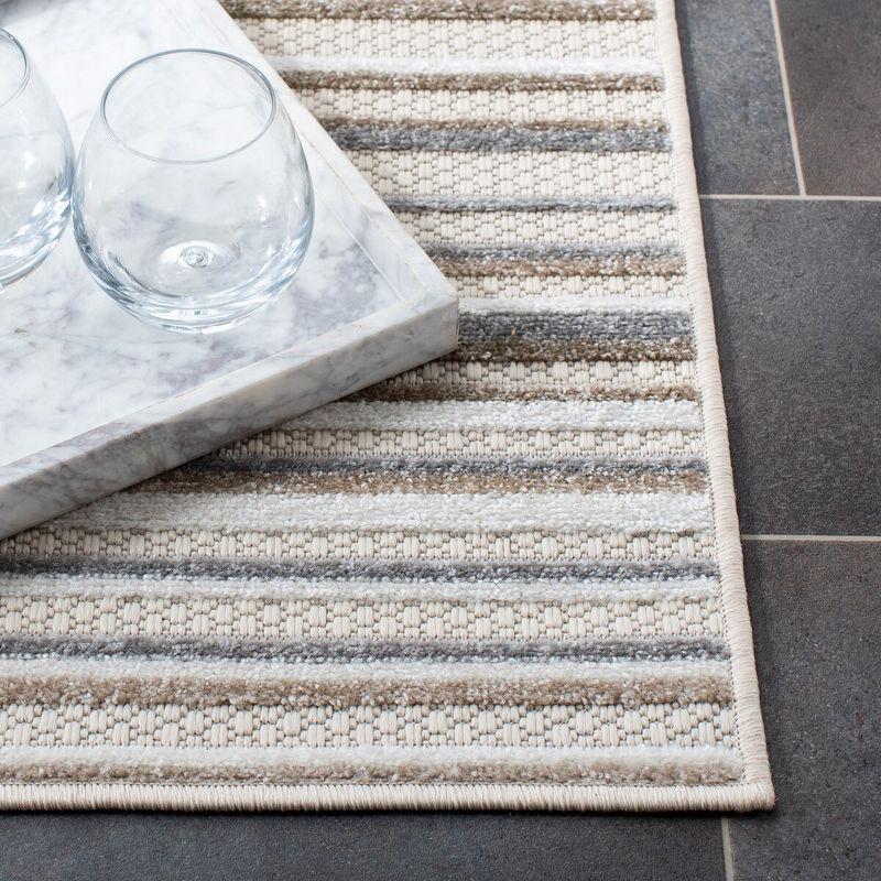 Cabana CBN323 Power Loomed Area Rug  - Safavieh