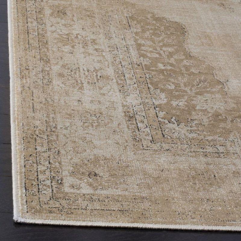 Vintage VTG122 Power Loomed Area Rug  - Safavieh