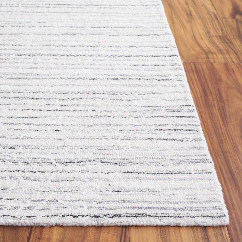 Ivory and Gray Hand-Tufted Wool and Synthetic 3' x 5' Rug