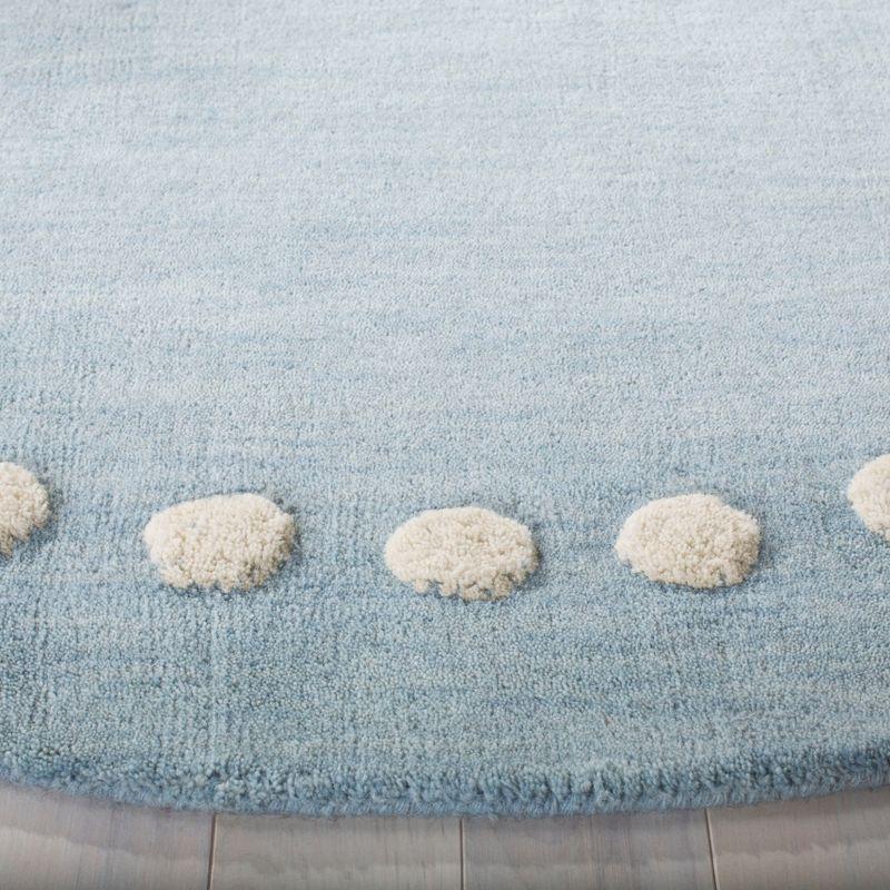 Safavieh Kids SFK802 Hand Loomed Indoor Area Rug - Blue/Ivory - 5' Round - Safavieh