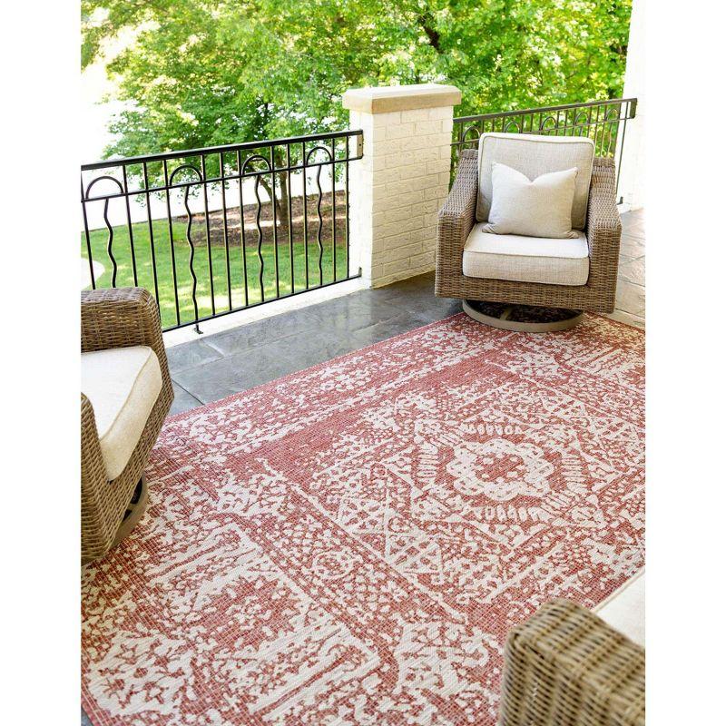 Unique Loom 4' 1 x 6' 1 Rectangle Indoor/Outdoor Traditional Rust Red Area Rug