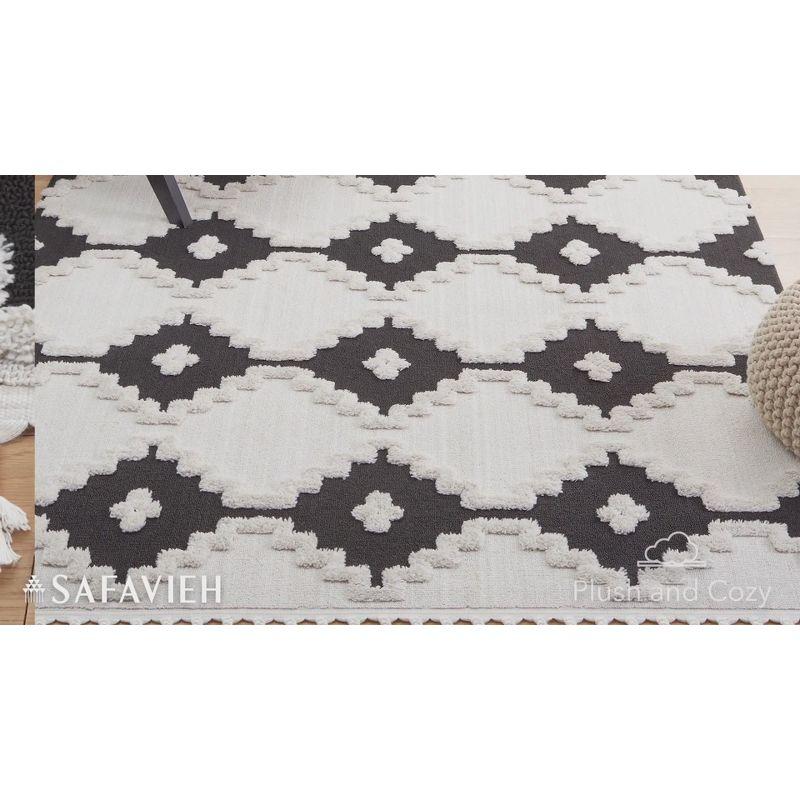 Marrakesh MRK532 Power Loomed Area Rug - Ivory/Anthracite - 6'7"x6'7" - Safavieh.