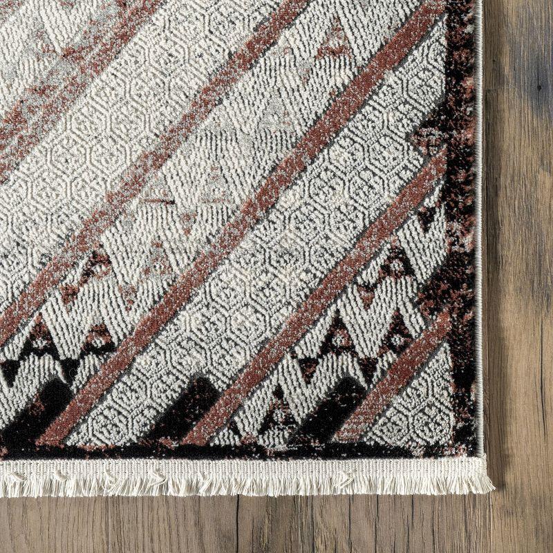 Nuloom Jesse Geometric Faded Fringe Indoor Area Rug