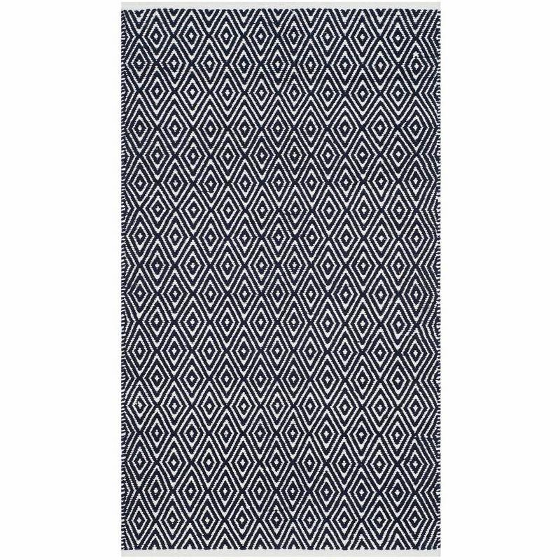 Boston BOS682 Power Loomed Accent Rug - Navy - 3'x5' - Safavieh.