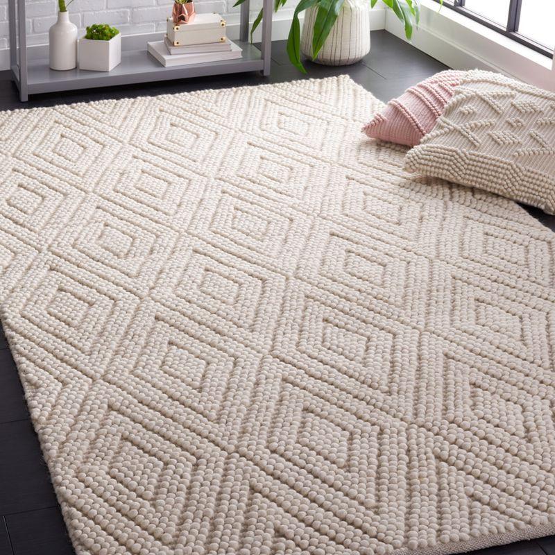 Natura NAT224 Hand Woven Indoor Area Rug - Ivory - 4'x6' - Safavieh