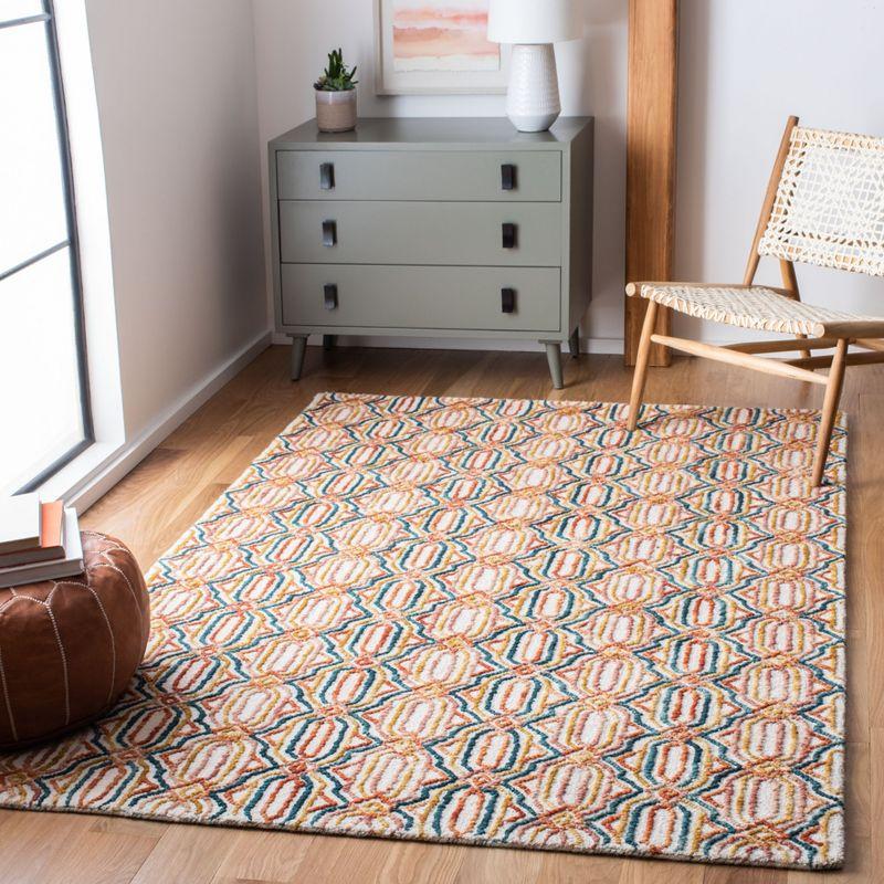 Ivory and Navy Geometric Trellis Wool 8' x 10' Area Rug