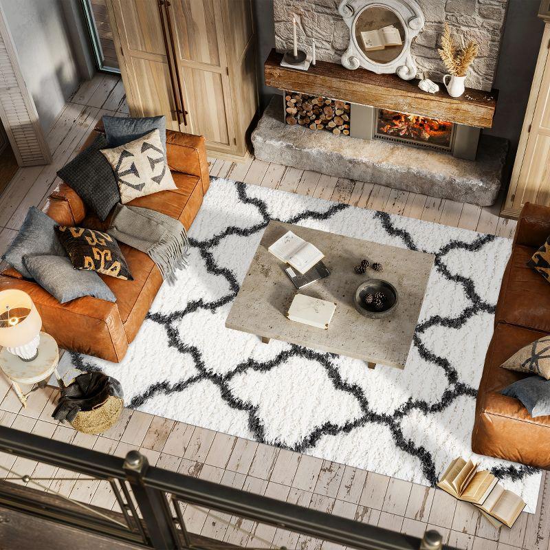 3'x5' Marrakesh Shag Trellis Area Rug, Ivory/Charcoal - JONATHAN Y