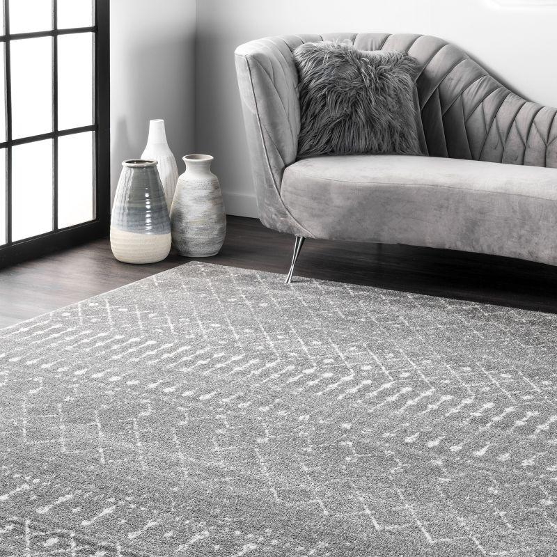 Union Rustic Amanuel Moroccan Geometric Area Rug in Dark Gray
