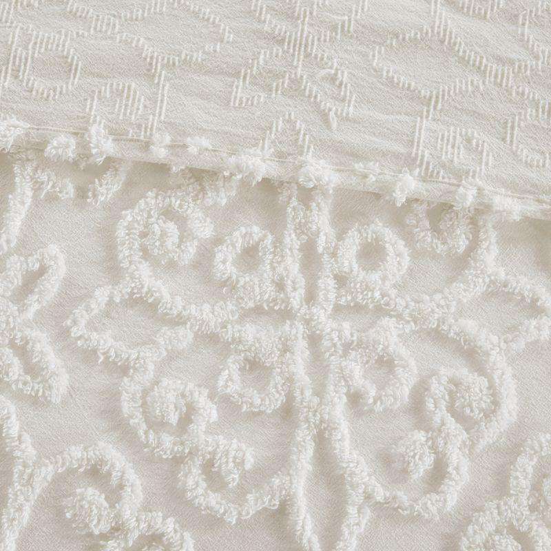 Kelly Clarkson Home Emberly Tufted 100% Cotton Sateen Coverlet Set in Farmhouse Style