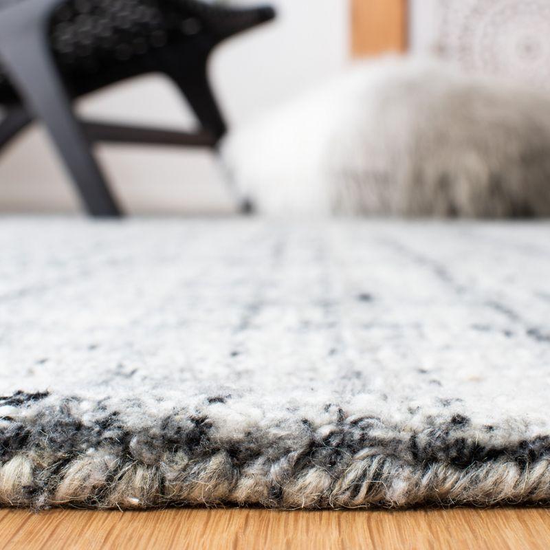 Abstract ABT150 Handmade Tufted Area Rug - Grey/Ivory - 6'-0" x 6'-0" Square - Safavieh