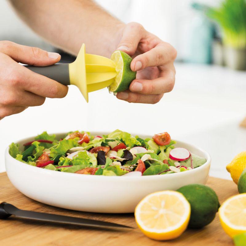 BergHOFF Leo 5" Hand Juicer, PP Handle, Yellow