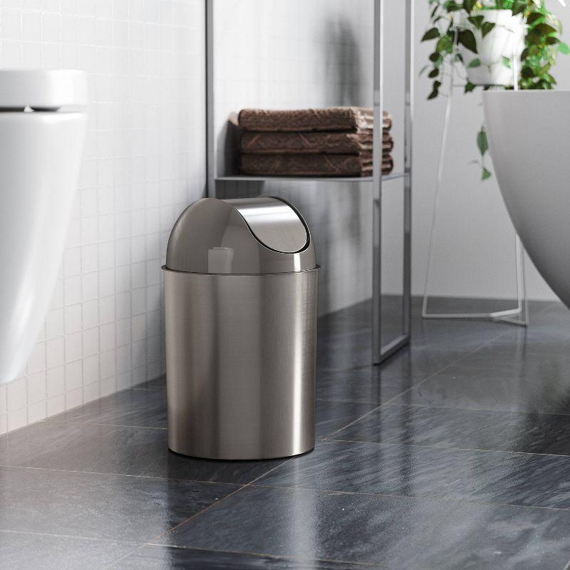 Umbra Mezzo Indoor Trash Can