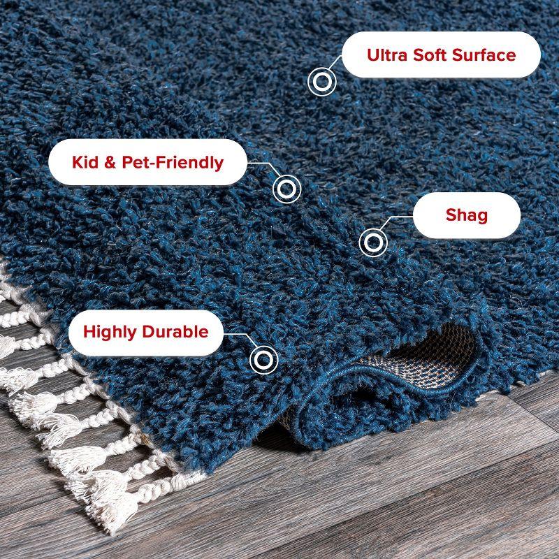 Nuloom Neva Solid 7x9 Shag Indoor Area Rug for Living Room Bedroom Dining Room Nursery, Navy/Ivory