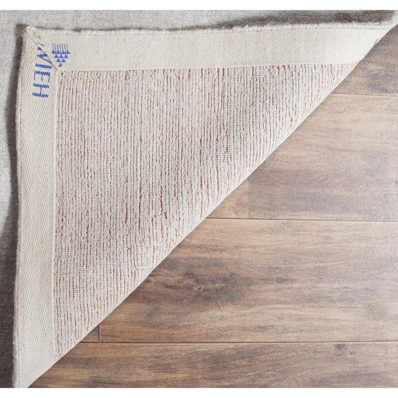 Mirage MIR801 Hand Loomed Indoor Area Rug - Silver/Grey - 6'x9' - Safavieh