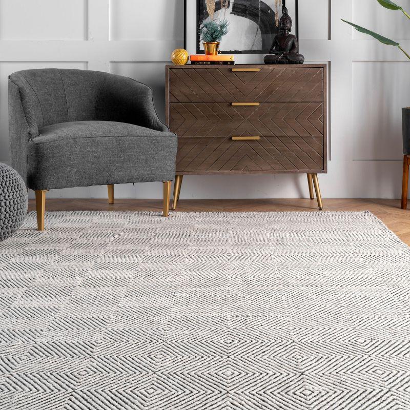 Nuloom Ago Diamond 2x6 Wool Runner Indoor Area Rug for Living Room Bedroom Dining Room Entryway Hallway Kitchen, Ivory