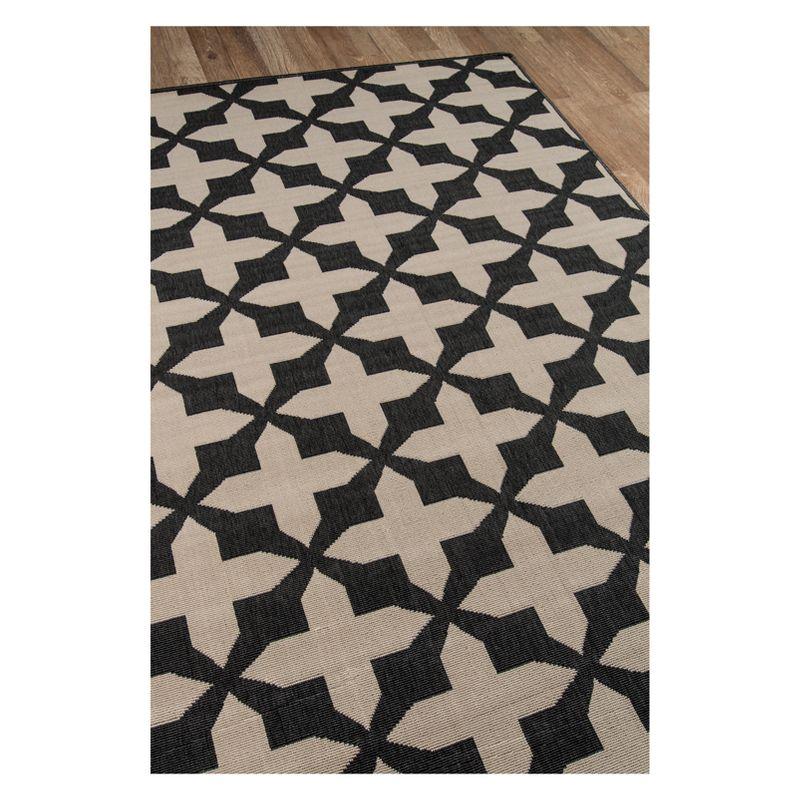 Charcoal Geometric 20in Synthetic Indoor/Outdoor Rug