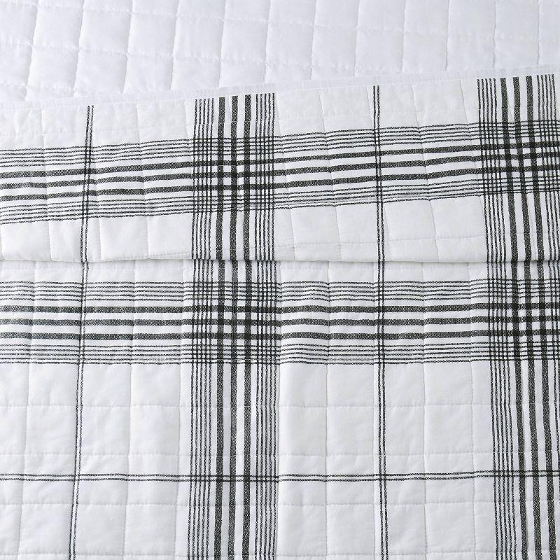 Cottage Classics Cottage Plaid Quilt Set White/Black