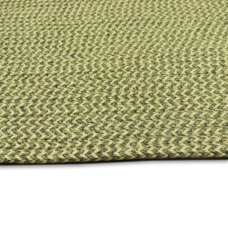 Liora Manne Calais Solid Indoor/Outdoor Rug Green 3'6" x 5'6"