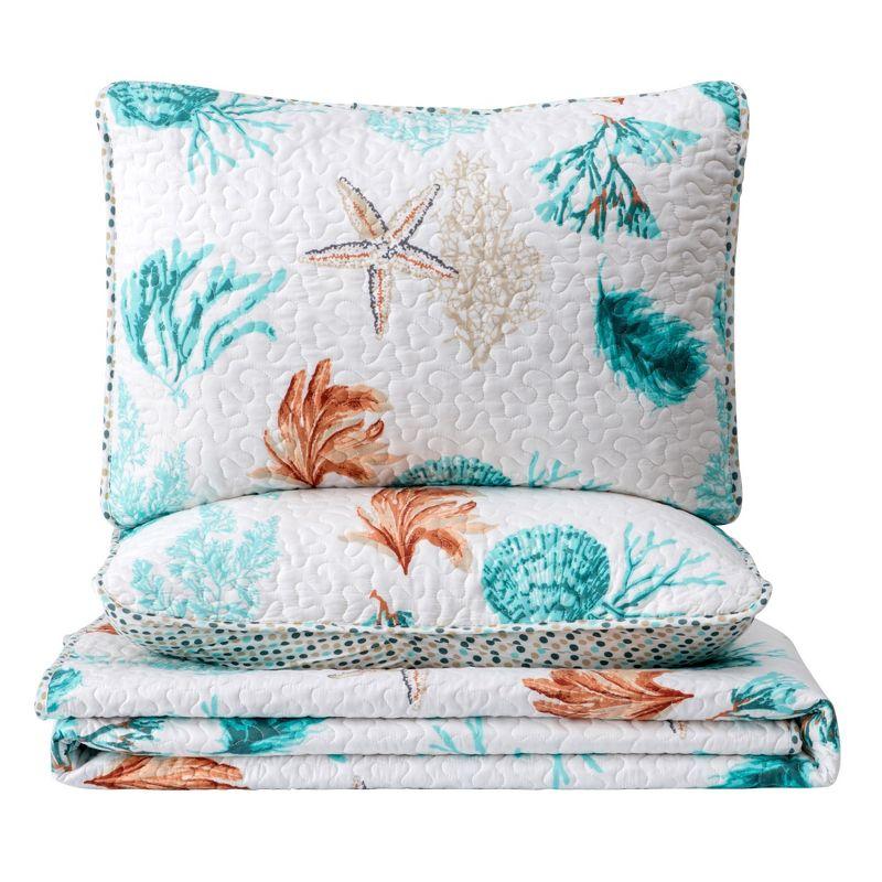 Stripes & Seashells Microfiber Reversible Quilt Set With Shams