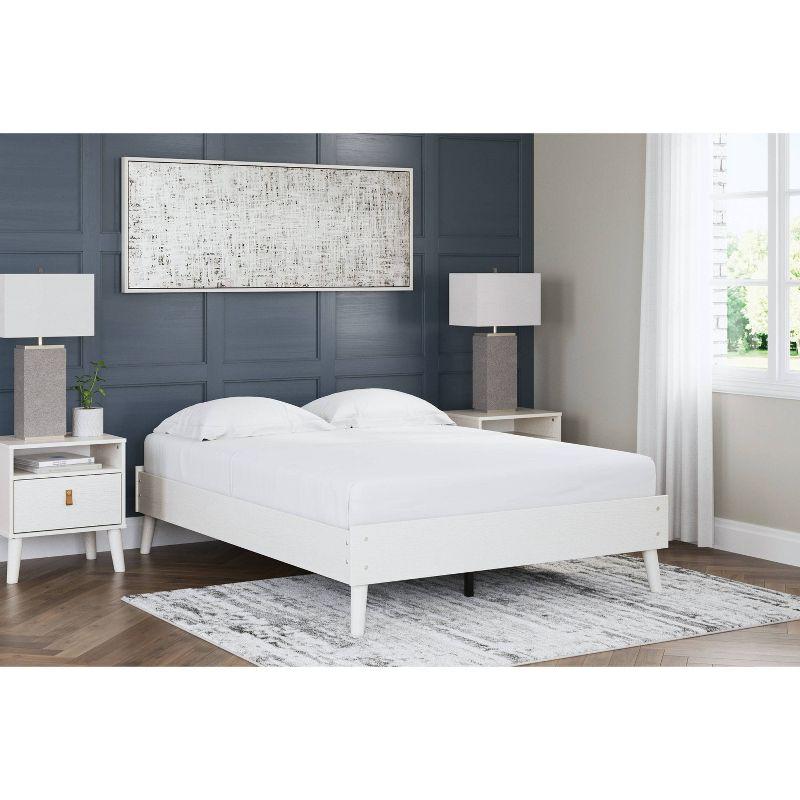 Aprilyn Platform Bed White - Signature Design by Ashley